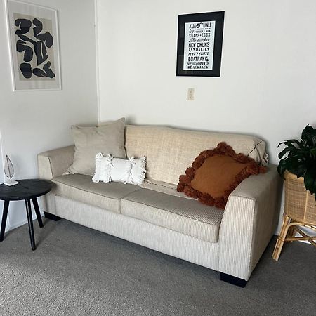 Downtown B&B Mount Maunganui Bagian luar foto